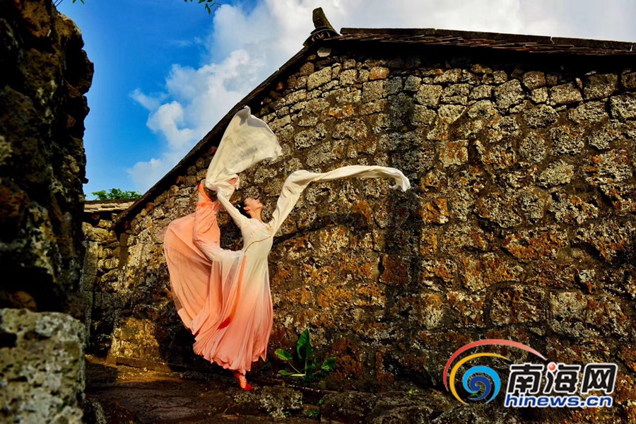 聚荣聚焦 | 当中戏美女邂逅海口古村落