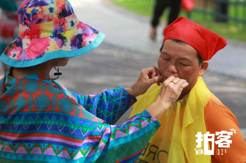 拍客探秘古代民间美容术绞脸