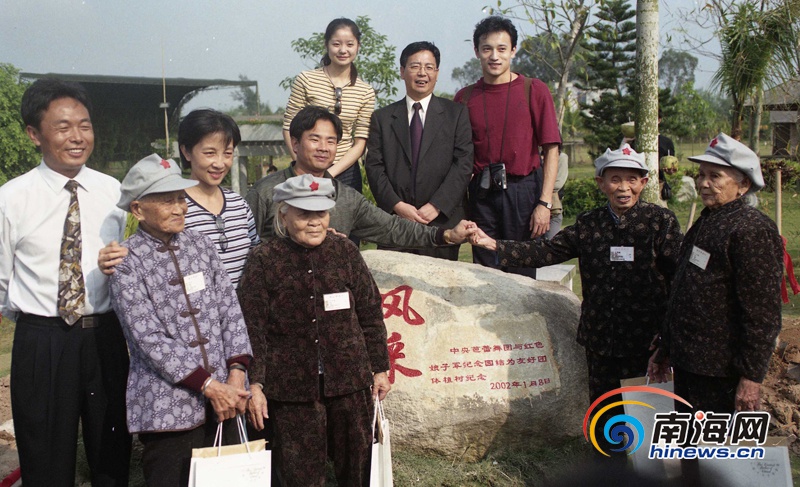 相关图集>>    琼海巨变30年图集②——华侨助力琼海教育