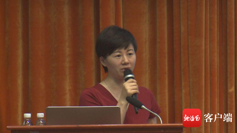 椰视频 | "聆听抗疫故事 感受榜样力量"公益课堂走进海南医学院